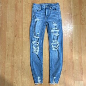 American Eagle Girls Super Stretched Ripped Jeans 00
